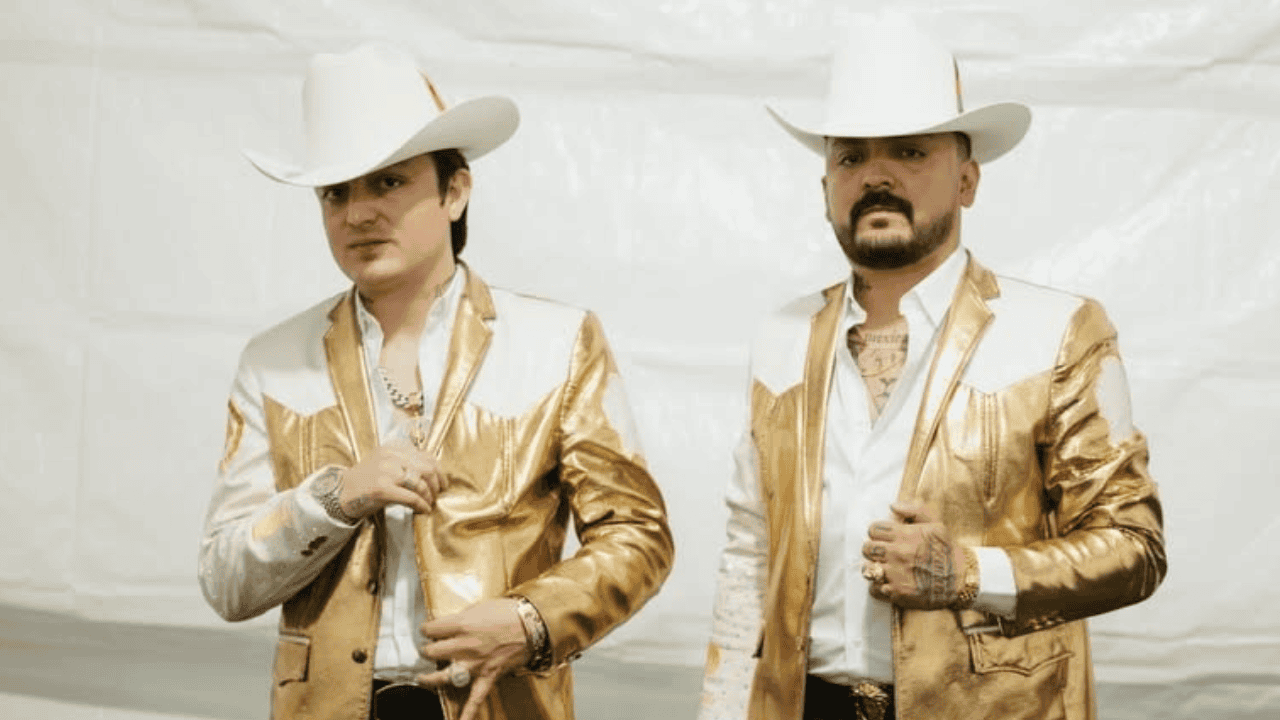 Los Dos Carnales lanzan De Todas y De Nadie, una canción que retrata el desamor con su característico sonido norteño.